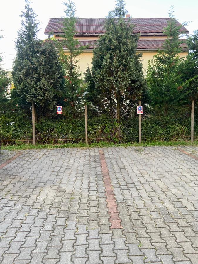 Quiet 3-Room Apt - 2 Parking Spaces - 5 Min Bus Floreşti Exterior foto